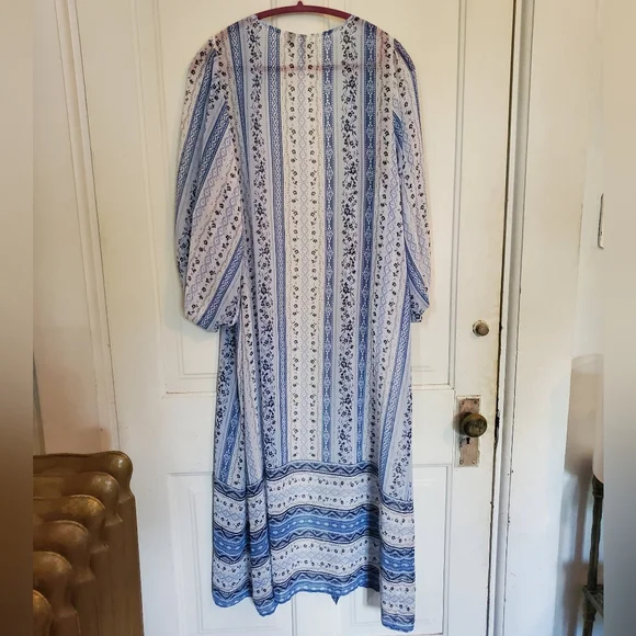 Versona Blue Floral Sheer Open Front Duster Coverup - Picture 7 of 7